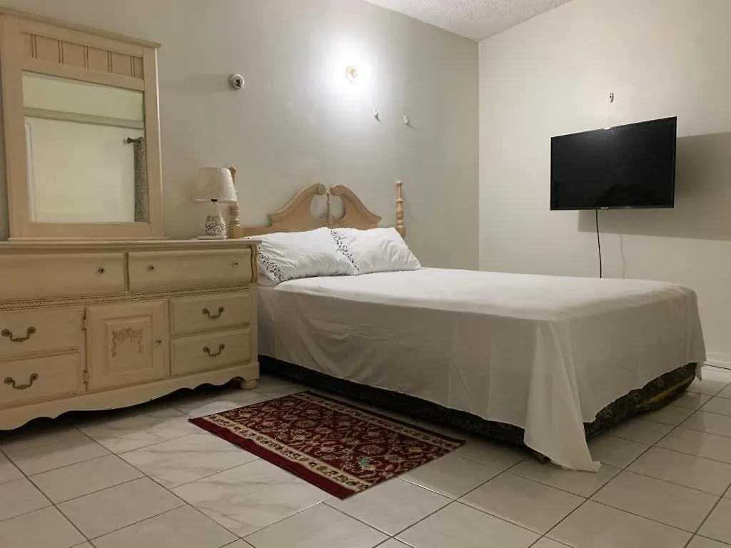 Finest Accommodation Apt # 424 Marley Manor Block 4 6 Marley Rd Kgn 6 Kingston Apartment